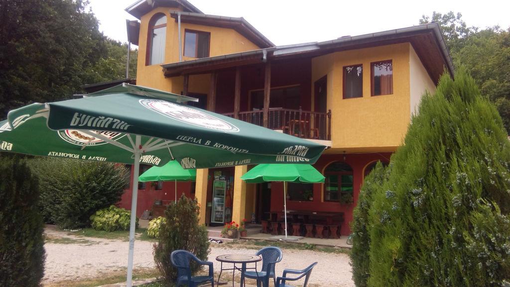 Guest House Alfa Daniel Balkanets  Ngoại thất bức ảnh